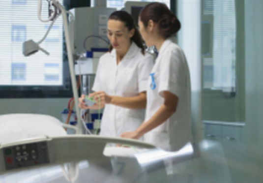 經(jīng)濟(jì)基礎(chǔ)